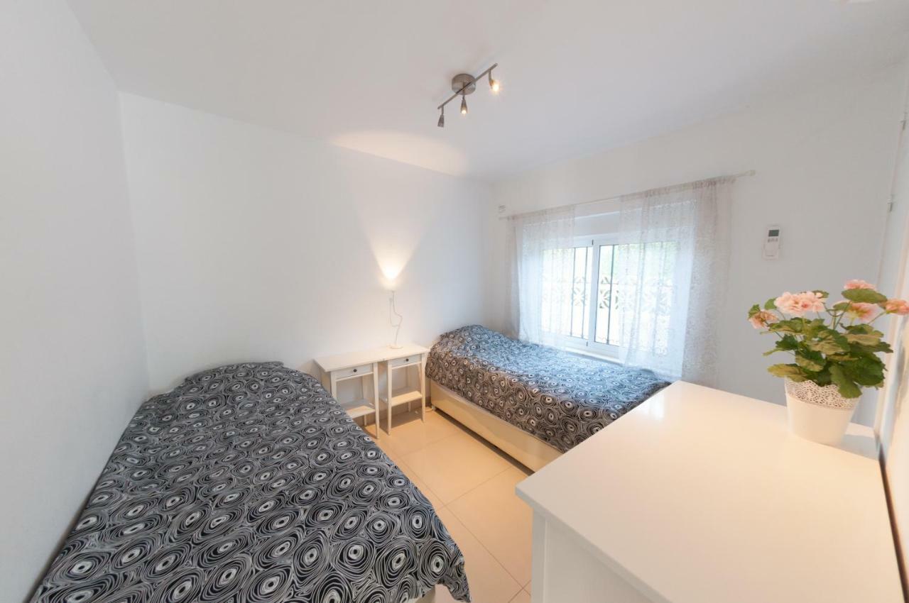 Villa Marysol Sleeps 6 丰希罗拉 外观 照片